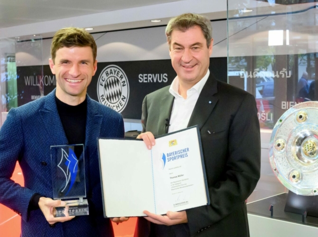 Sportpreis 2022 MP Markus Söder, Thomas Müller